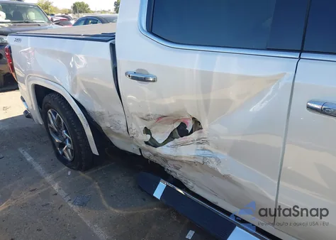 2022 GMC Sierra 1500 4Wd Short Box Slt z USA, uszkodzony, nr VIN 3GTUUDED3NG659847